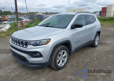 2024 Jeep Compass Latitude 4X4 из США, поврежденный, VIN 3C4NJDBN0RT117919